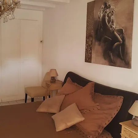 Le Mas De Marie Bed & Breakfast *