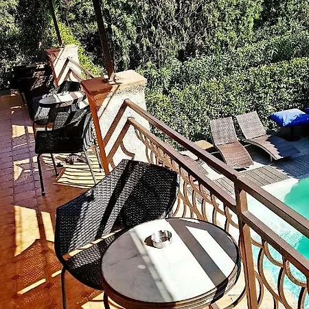 Le Mas De Marie Bed & Breakfast *